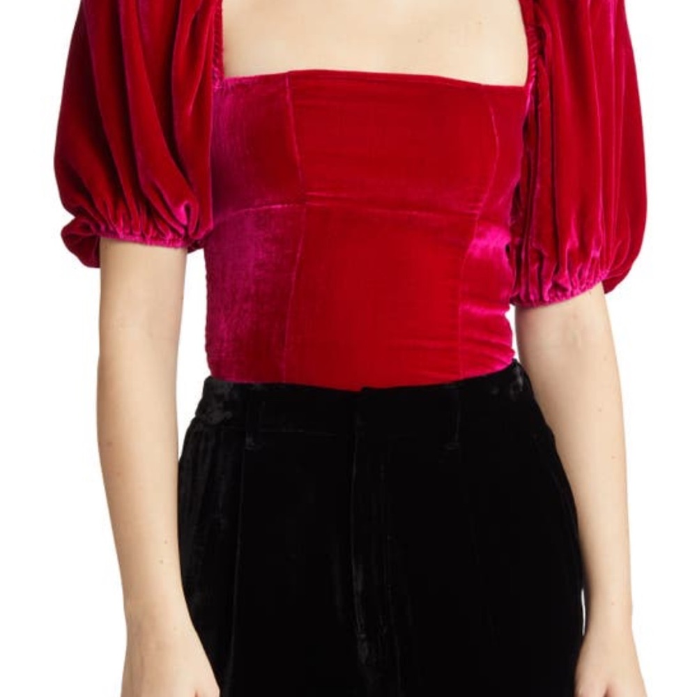 Reformation Luka Velvet top size 8